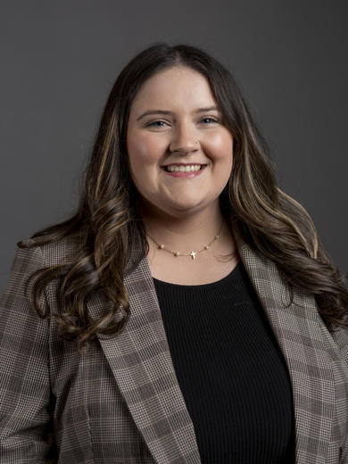 Headshot of Hannah Hummel