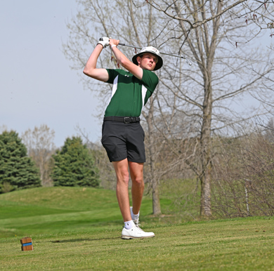 student athlete golf Spencer Denney